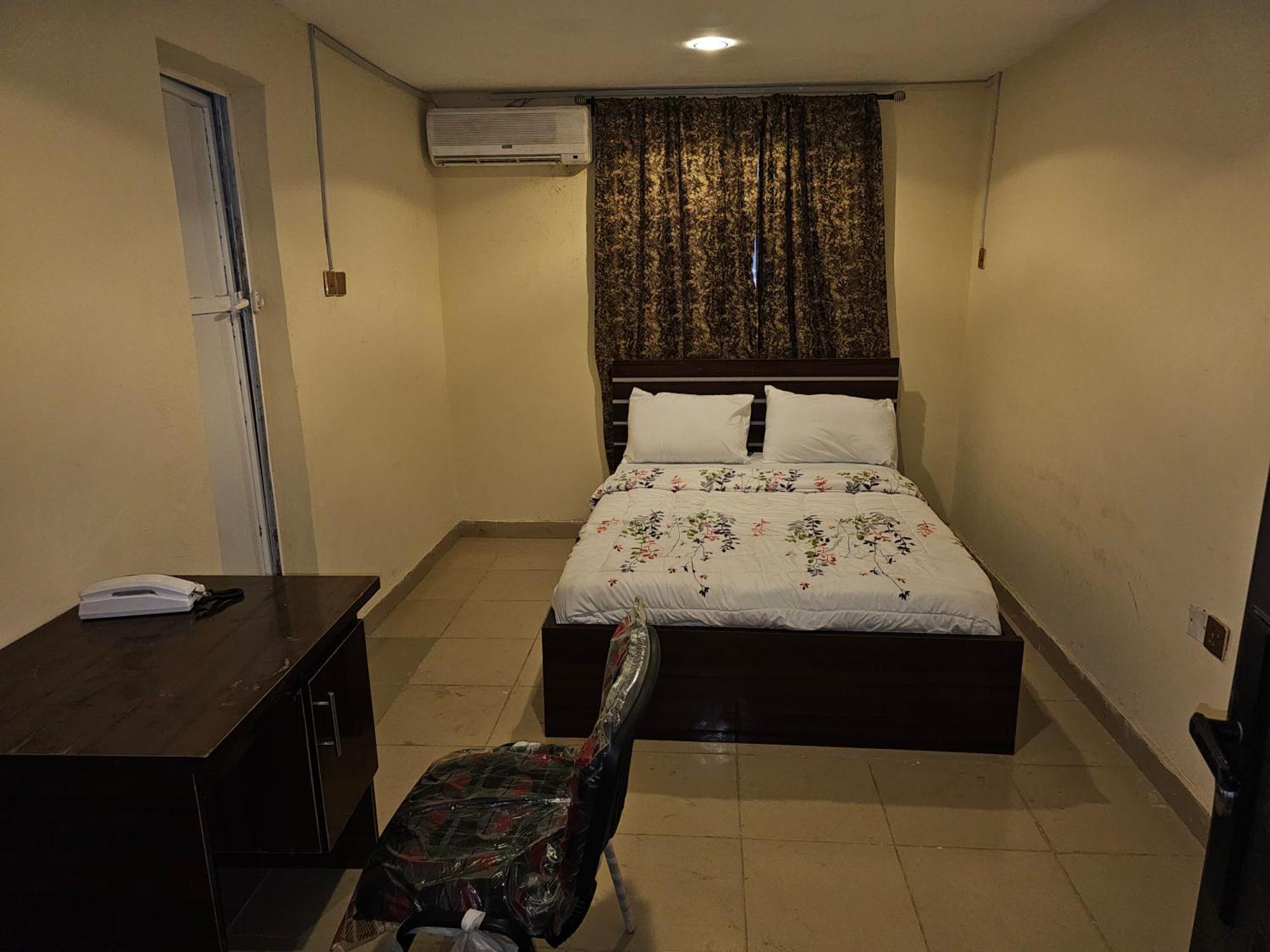 Bmh Hotel & Suites Ibadan Exterior foto